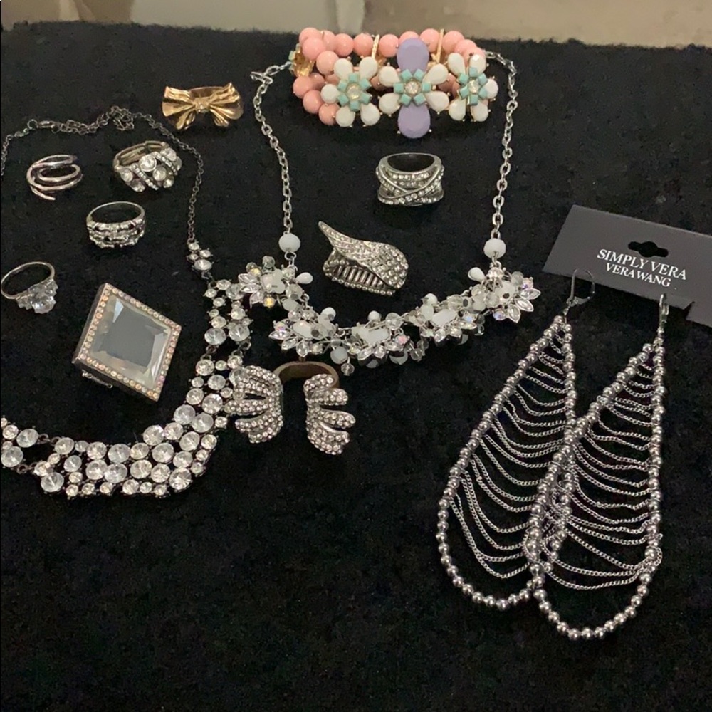 Bundle of jewelry. (Charming Charlie, Vera Wang).